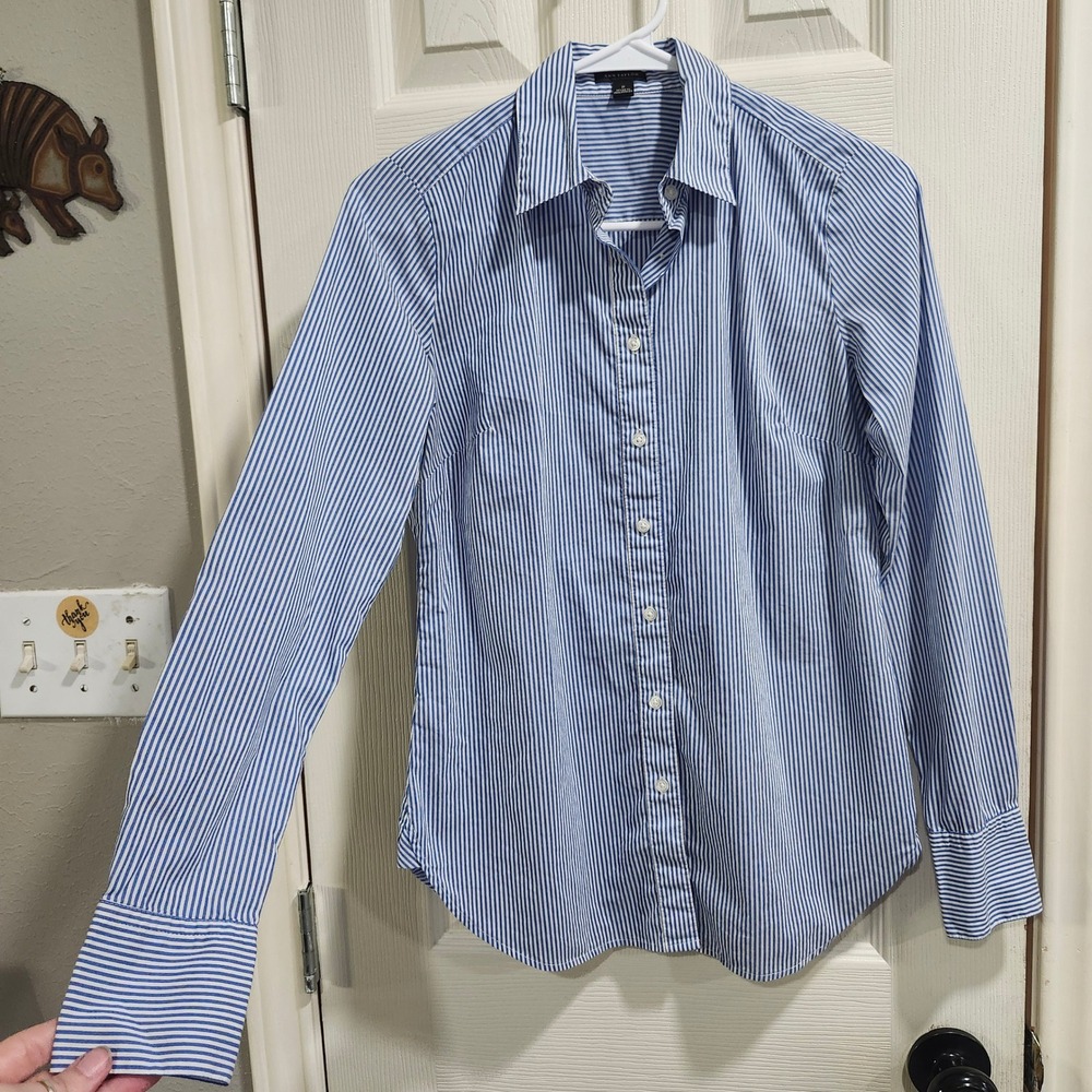 Ann Taylor Blue White Striped Button Down Blouse Size 2 Stretch Long Sleeve Top
